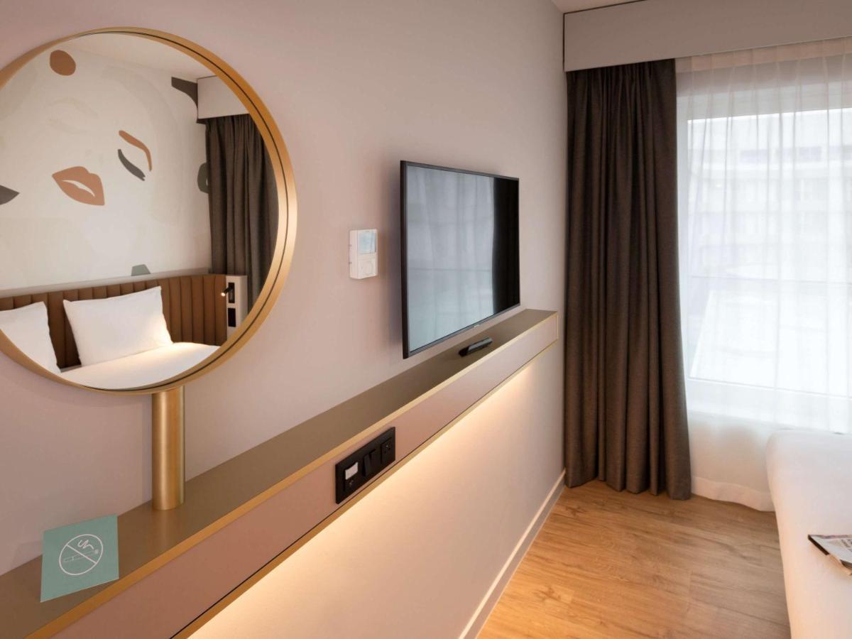 Adagio Access Delta 3*